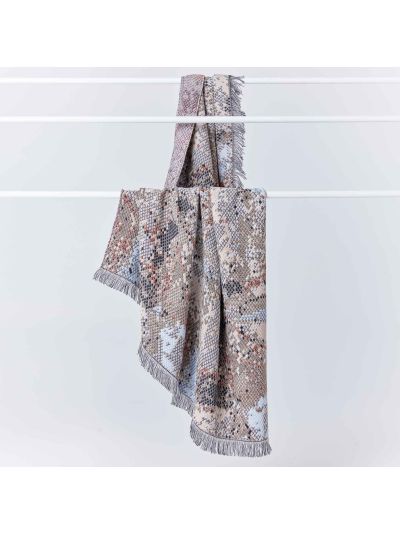 Innate Collection Territory Moment Throw Plaid - Vorspaget Home