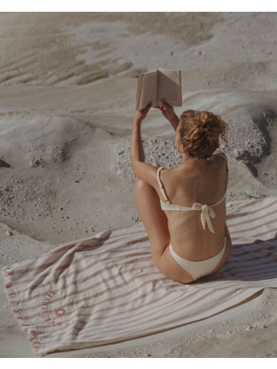 Place Reservee | Strandlaken | Holiday | Tan | Vorspaget Home