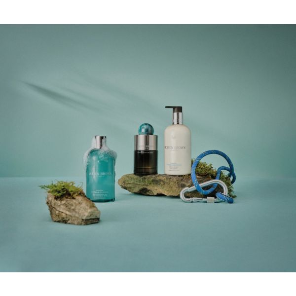 MOLTON BROWN | Molton Brown | Coastal Cypress & Sea Fennel | Bath & Shower Gel | Navulling