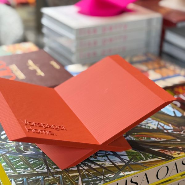 VORSPAGET HOME | Vorspaget Home | Boekenstandaard | Brique