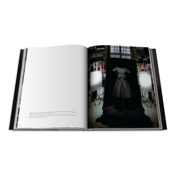 ASSOULINE | Assouline | Koffietafelboek | Dior by Yves Saint Laurent | Deel 2