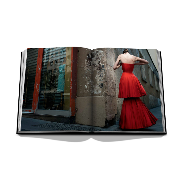 Assouline | Koffietafelboek | Dior by Raf Simons | Deel 6