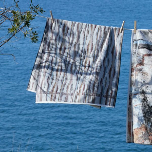 INNATE COLLECTION | Innate Collection | Ripple | Badlaken | Light