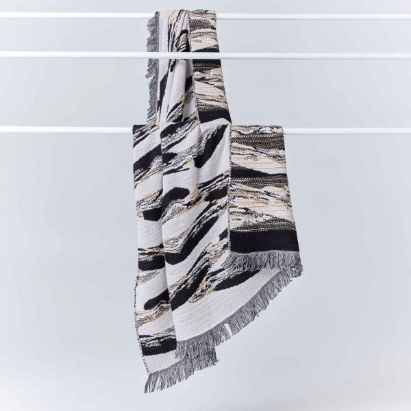 INNATE COLLECTION | Innate Collection | Territory | Diamond Throw | Plaid