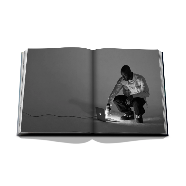 Assouline - Louis Vuitton: Virgil Abloh (Classic Balloon) Hardcover Book  Assouline