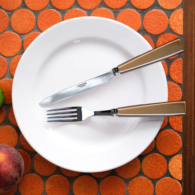 SABRE PARIS | Sabre Paris | Icône | Theelepel | Caramel