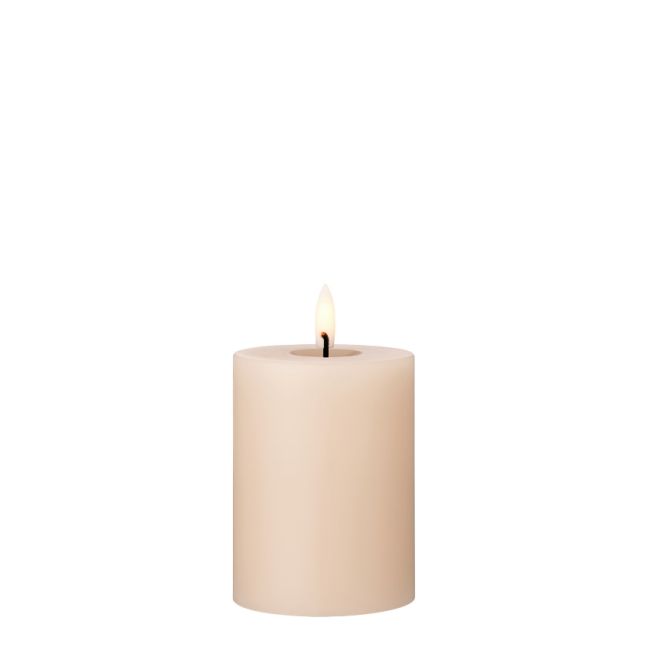 ESTER & ERIK | Ester & Erik | Led Pillar Candle | Ice Latte | 10cm