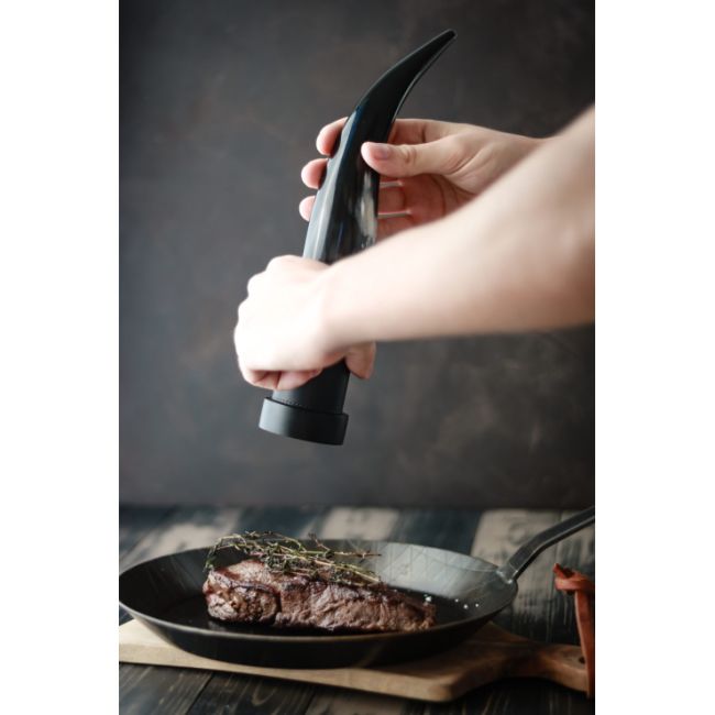 FORGE DE LAGUIOLE | Forge de Laguiole | Pepermolen | Cattle Koehoorn