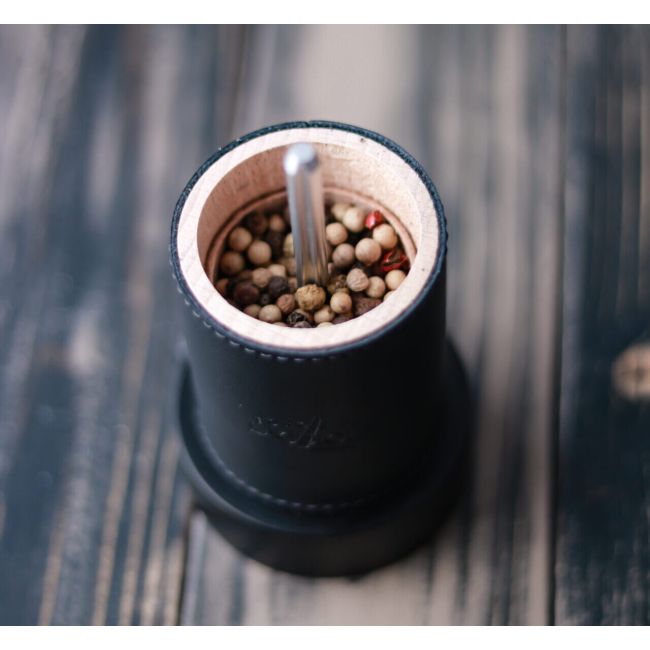 FORGE DE LAGUIOLE | Forge de Laguiole | Pepermolen | Cattle Koehoorn