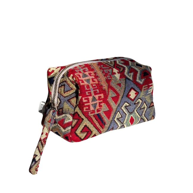 KHUS COLLECTION | Khus Collection | Toilettas | Burgundy Chic