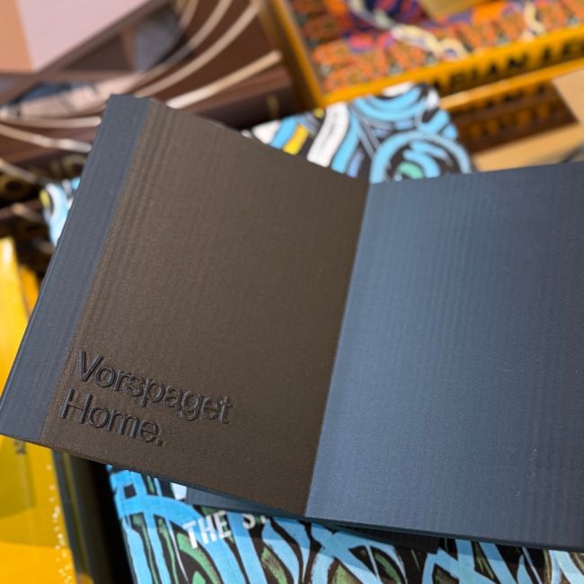 VORSPAGET HOME | Vorspaget Home | Boekenstandaard | Matt Black