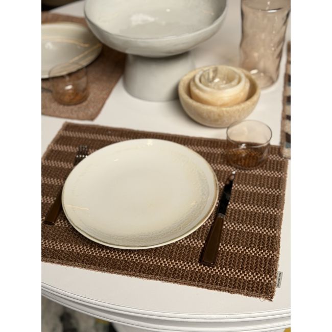 VORSPAGET HOME | Vorspaget Home | Placemat | Outdoor Riga Mehndi | Brique