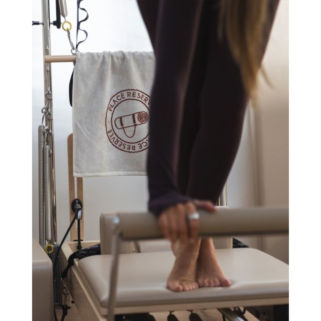 PLACE RESERVEE | Place Reservee | Sporthanddoek | The Club | Pilates Club