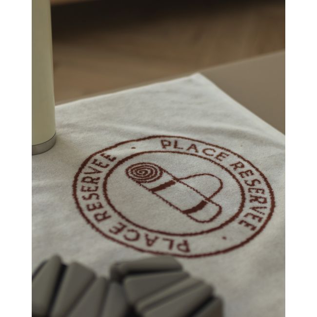 PLACE RESERVEE | Place Reservee | Sporthanddoek | The Club | Pilates Club